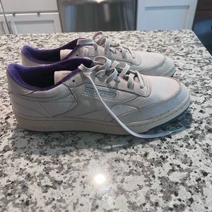 Reebok Club C 85 Minions Vicious 6 Lounge